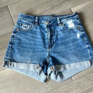 American Eagle stretch denim mom short